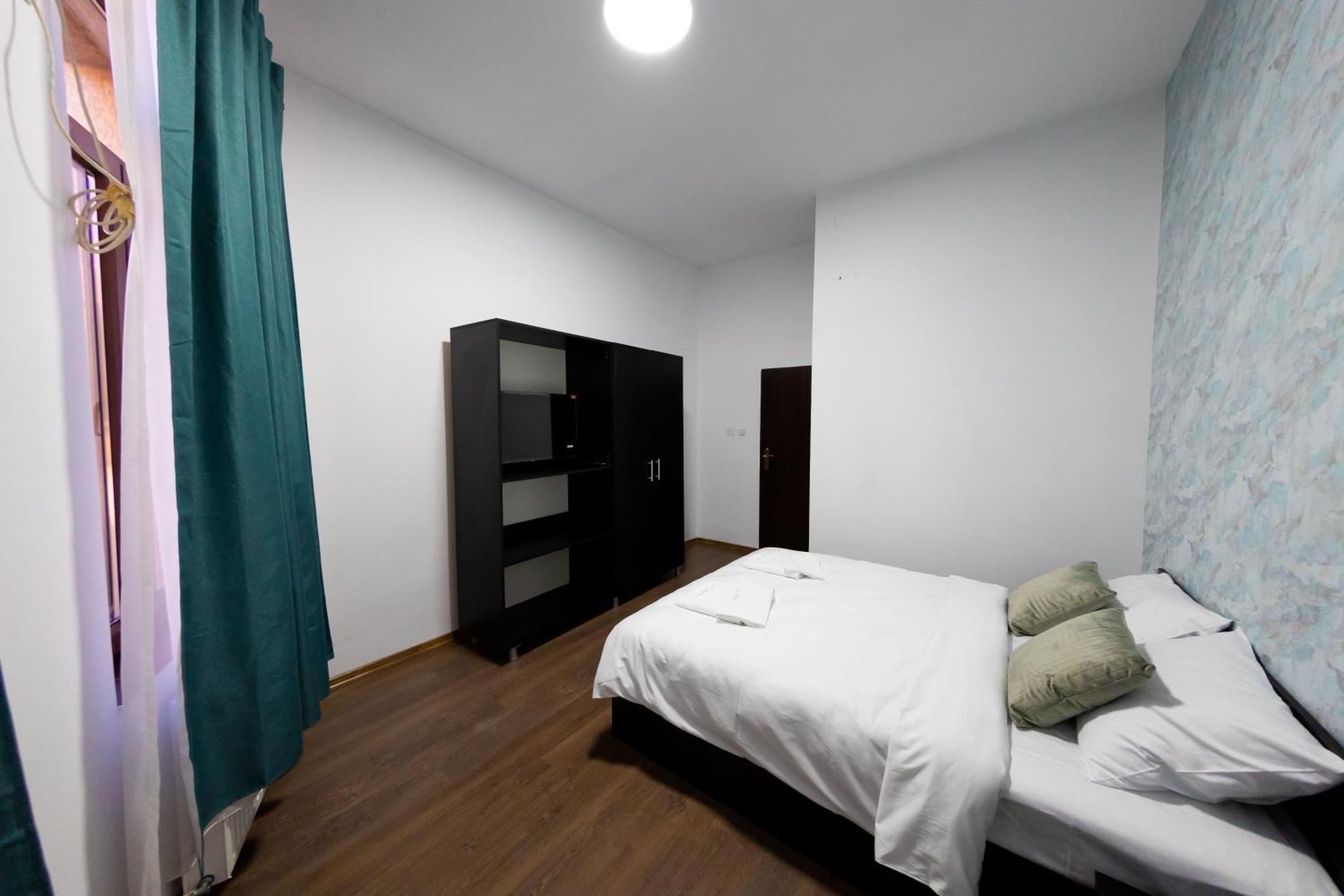 Lsix Apartman Bukarest Kültér fotó